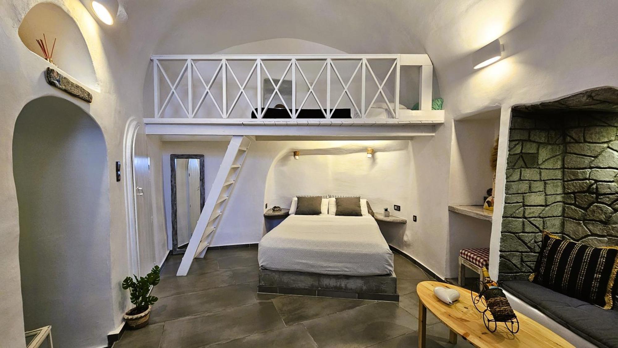 Aqua & Terra Traditional Cave Houses เอีย ภายนอก รูปภาพ